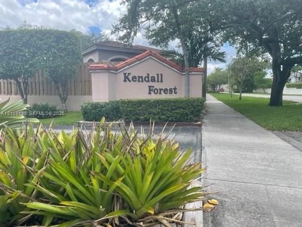 11800 SW 80th St , Unit 119, Miami, FL 33183