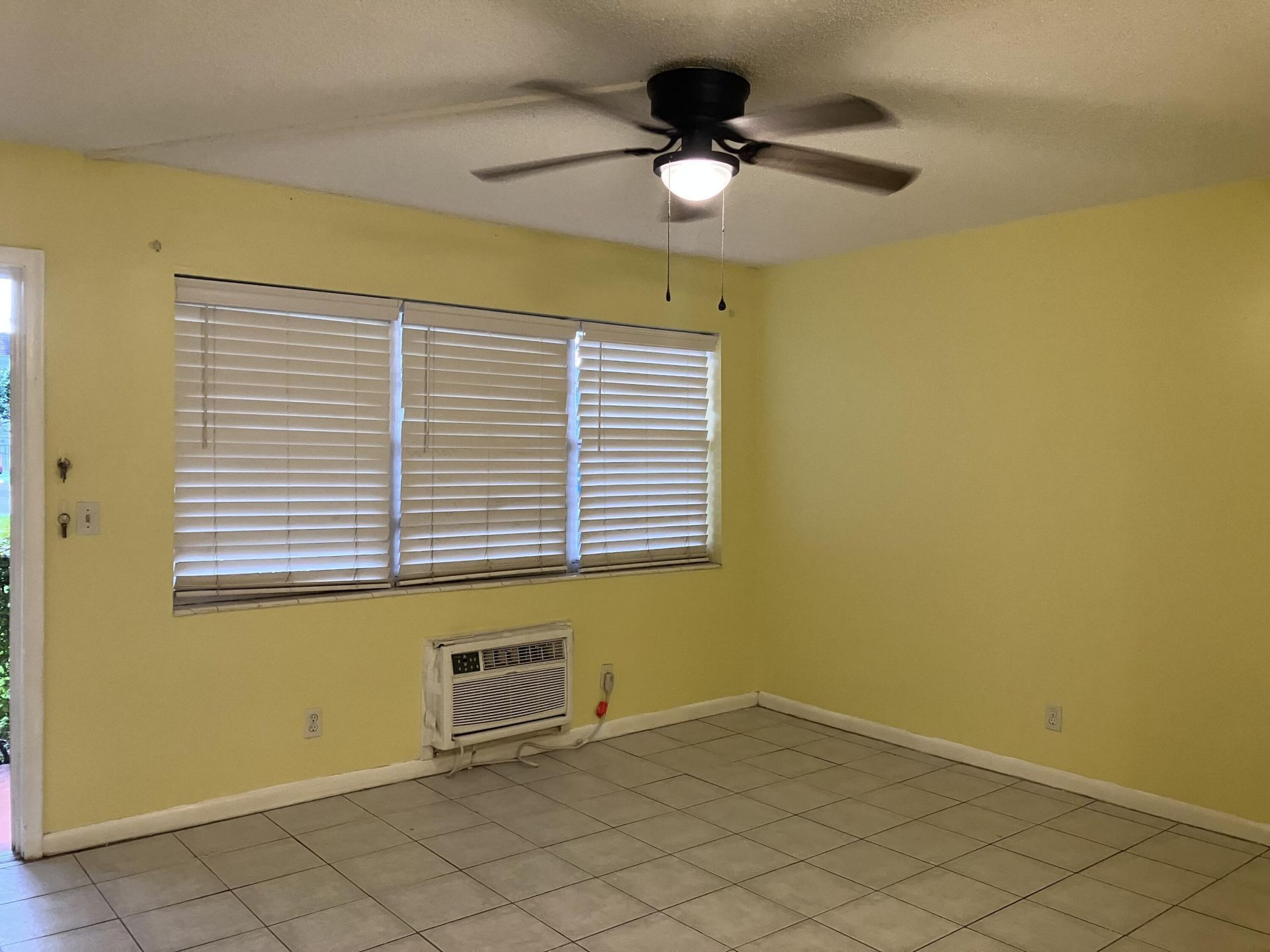 322 Sheffield N, West Palm Beach, FL 33417 Photo
