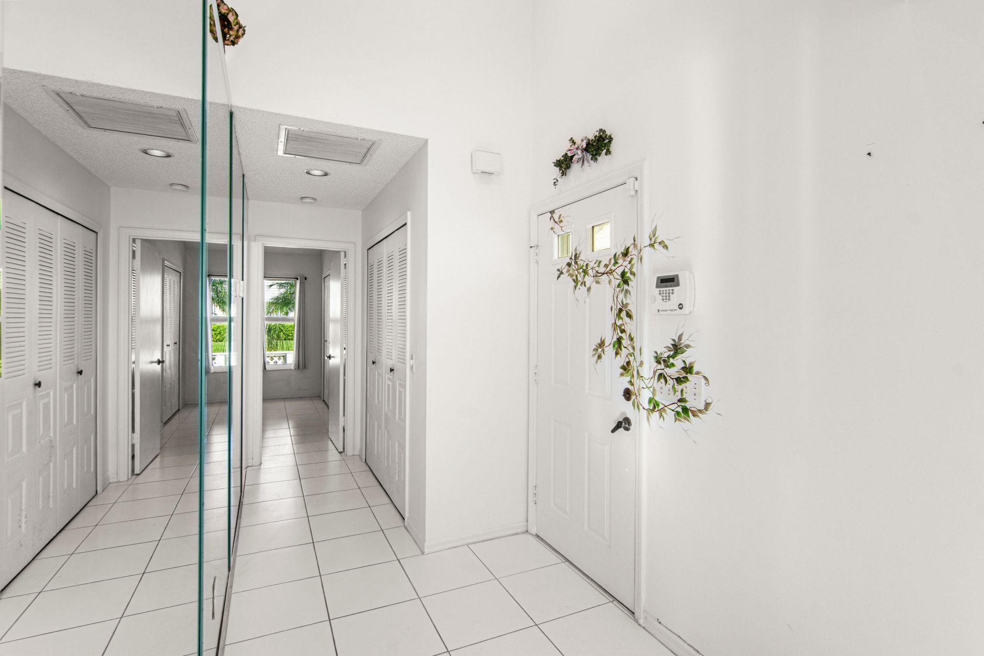 2632 SE Tropical East Circle, Port Saint Lucie, FL 34952 Photo