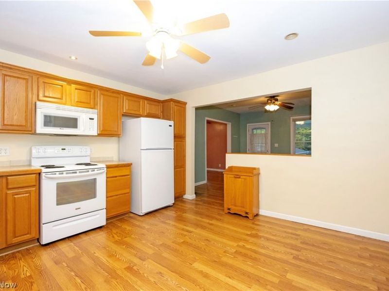 223 Monroe Street, Loudonville, OH 44842 Photo 9