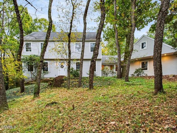 85 LONDON Lane, Lewisburg, PA 17837