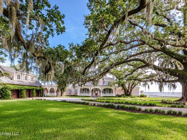 9783 Pointe Aux Chenes Road, Ocean Springs, MS 39564
