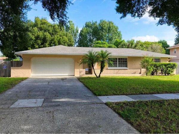 8029 SANDBERRY BOULEVARD , ORLANDO, FL 32819