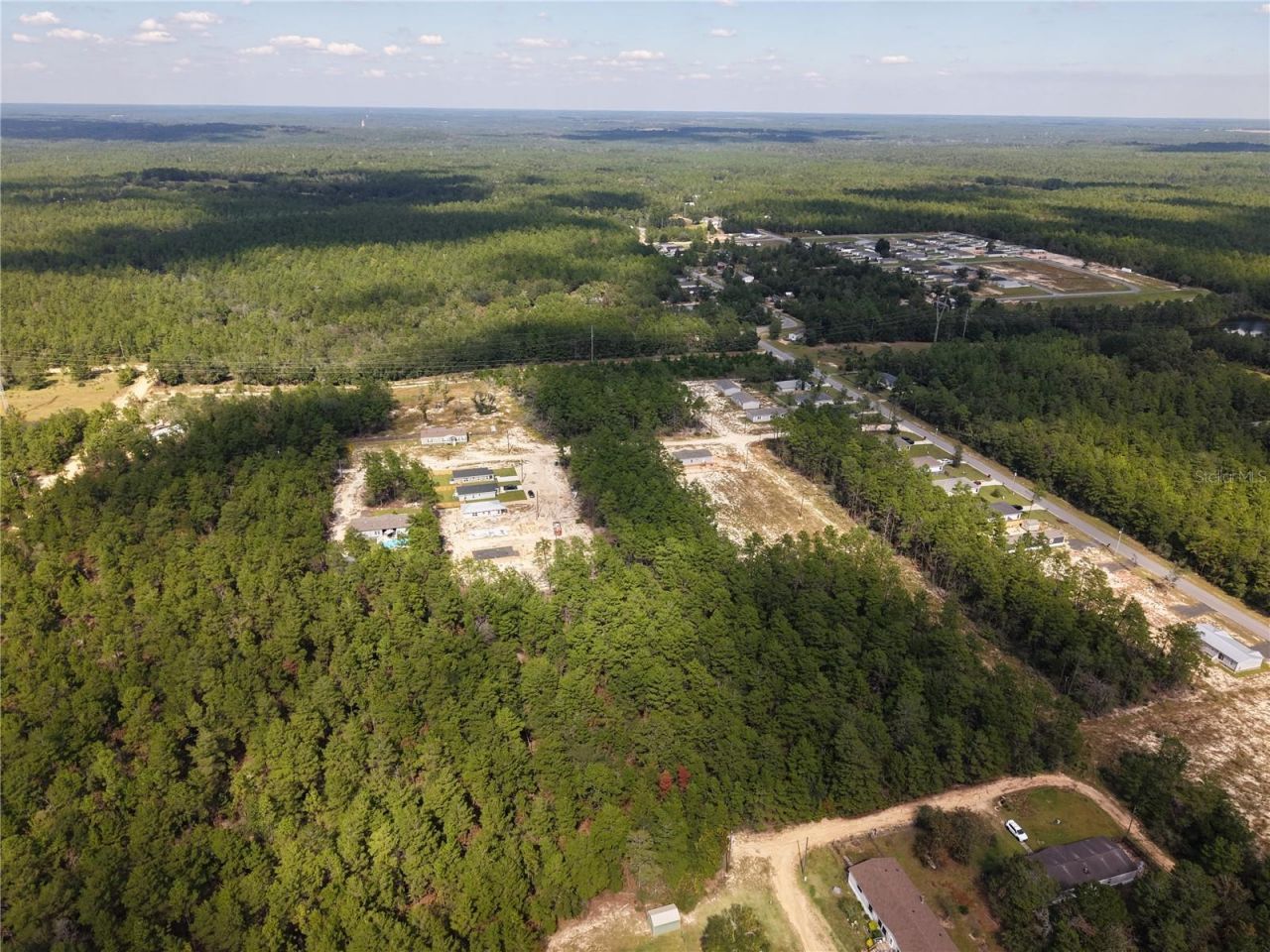 Colt Drive , Crestview, FL 32539 Photo