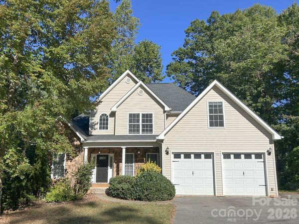 201 Colonel Holcombe Place , Candler, NC 28715