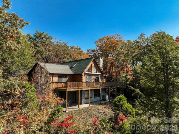 807 Pine Tree Road , Spruce Pine, NC 28777
