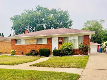 27580 Jean Road , Warren, Mi 48093