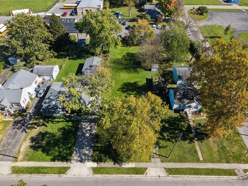 652 Beechwood Avenue, Columbus, OH 43213 Photo 12