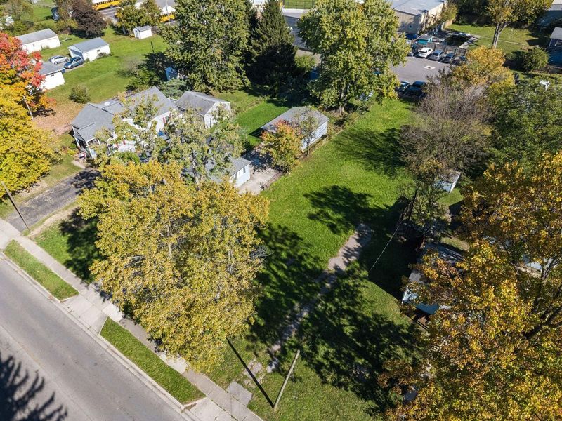 652 Beechwood Avenue, Columbus, OH 43213 Photo 2