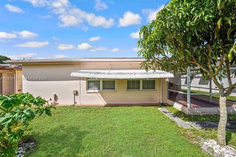 5800 NW 86th Ter , Tamarac, FL 33321 Photo