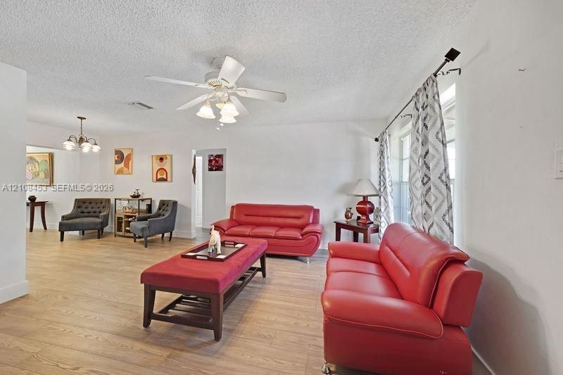 5800 NW 86th Ter , Tamarac, FL 33321 Photo