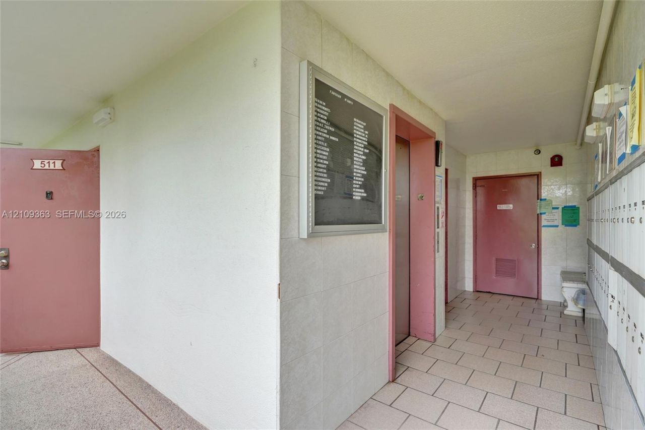 511 Fanshaw M , Unit 511, Boca Raton, FL 33434 Photo