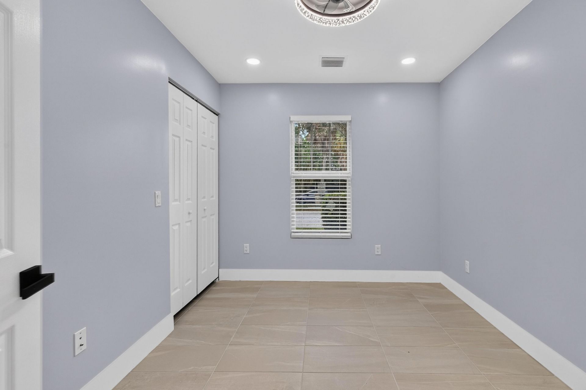 500 54th Street, West Palm Beach, FL 33407 Photo
