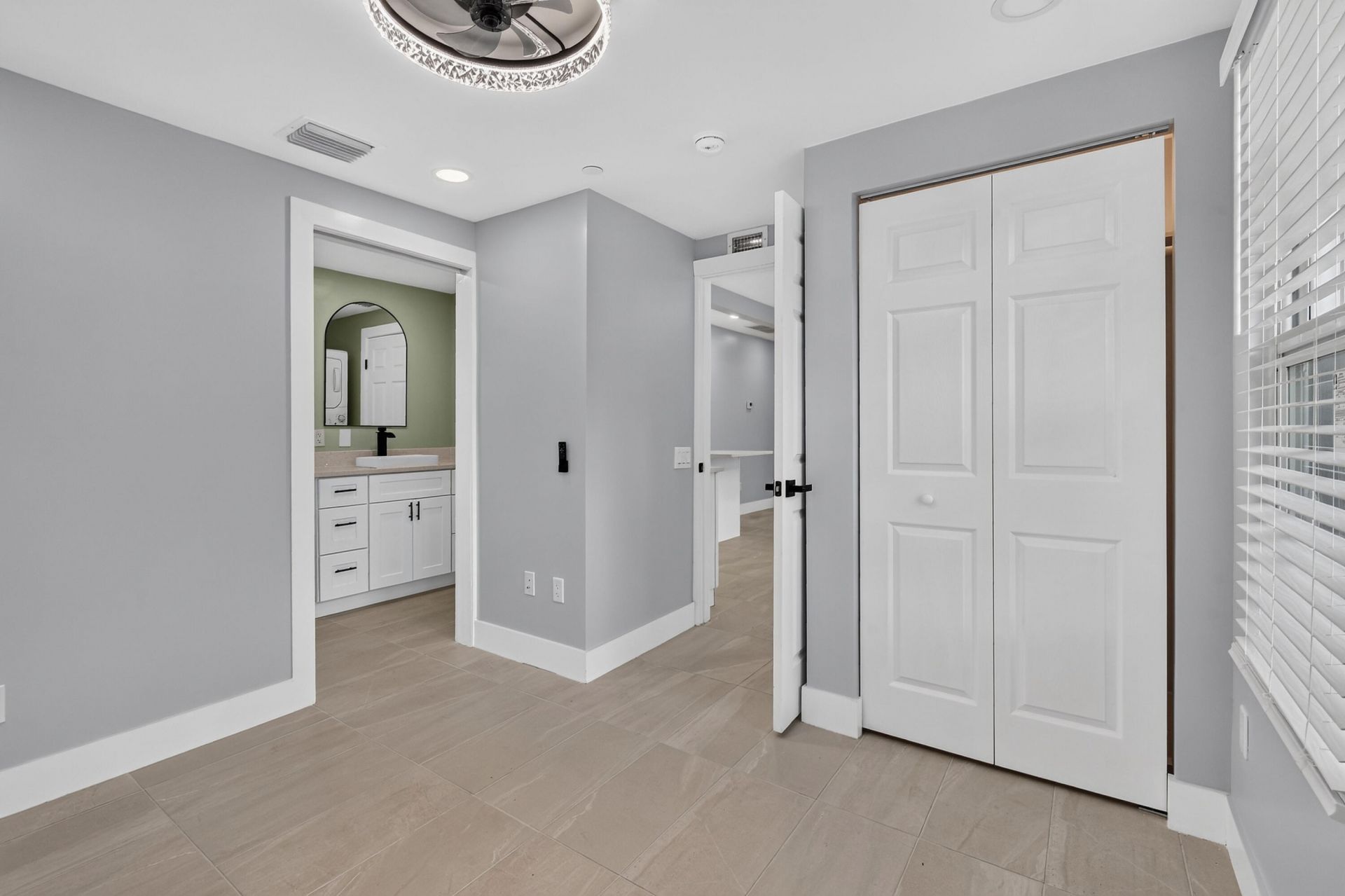 500 54th Street, West Palm Beach, FL 33407 Photo