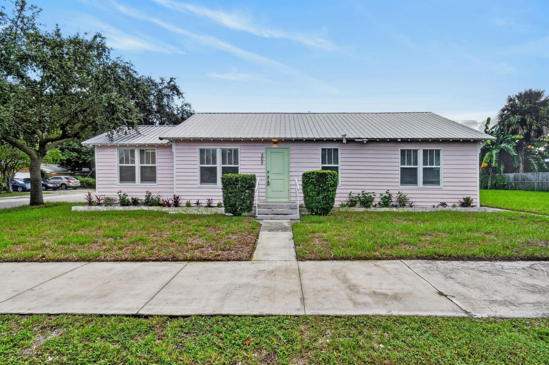 500 54th Street, West Palm Beach, FL 33407 Photo
