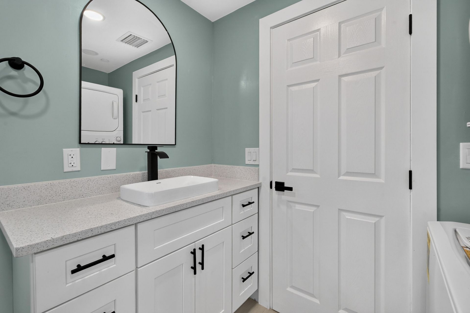 500 54th Street, West Palm Beach, FL 33407 Photo