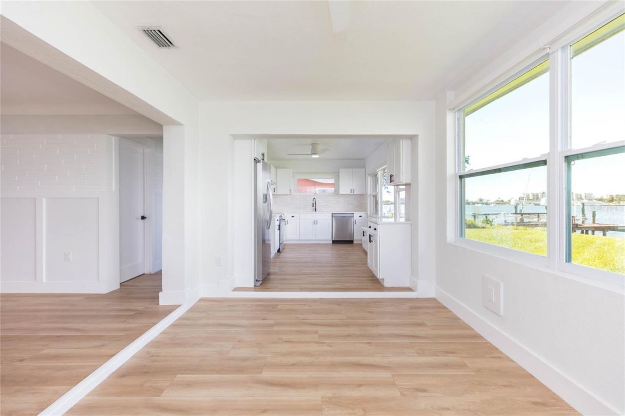 7160 S S, Shore Dr Drive, South Pasadena, FL 33707 Photo