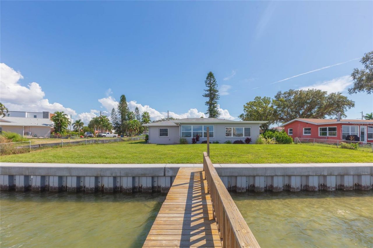 7160 S S, Shore Dr Drive, South Pasadena, FL 33707 Photo