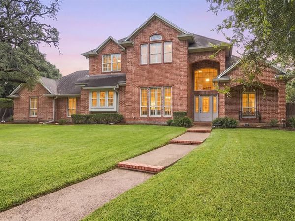 7918 Old Mcgregor Road, Woodway, TX 76712