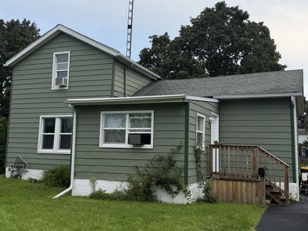 603 W BROWN Street , Harvard, IL 60033