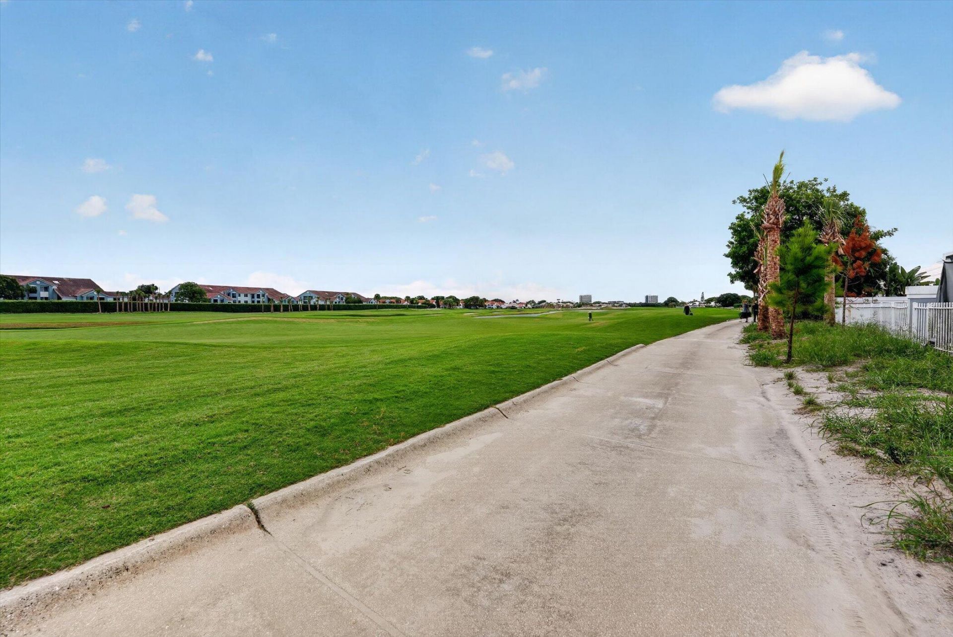 1520 Wilderness Road, West Palm Beach, FL 33409 Photo