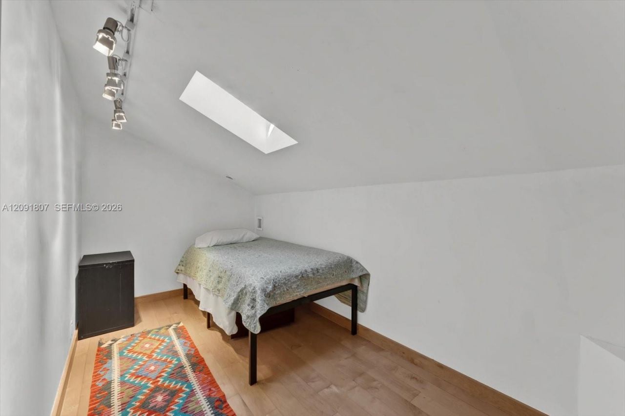 208 Jefferson Ave , Unit 101, Miami Beach, FL 33139 Photo