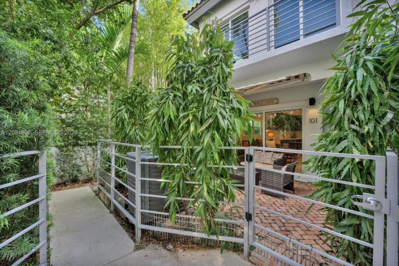 208 Jefferson Ave , Unit 101, Miami Beach, FL 33139 Photo