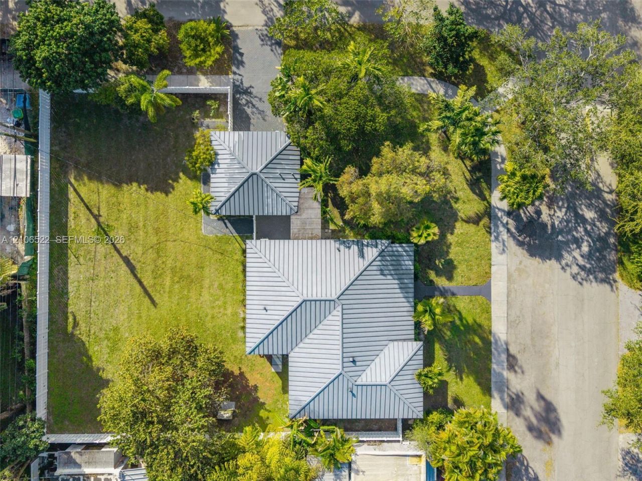 312 NE 90th St , El Portal, FL 33138 Photo