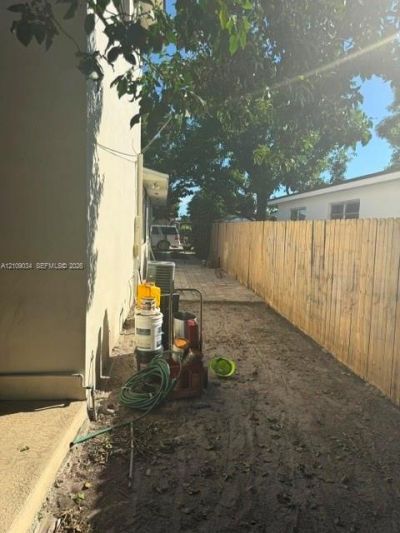 683 E 19th St , Hialeah, FL 33013 Photo