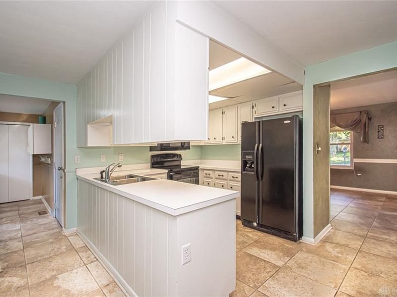 1200 Heathshire Drive, Centerville, OH 45459 Photo 10