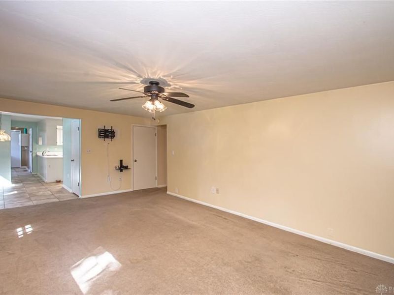 1200 Heathshire Drive, Centerville, OH 45459 Photo 14