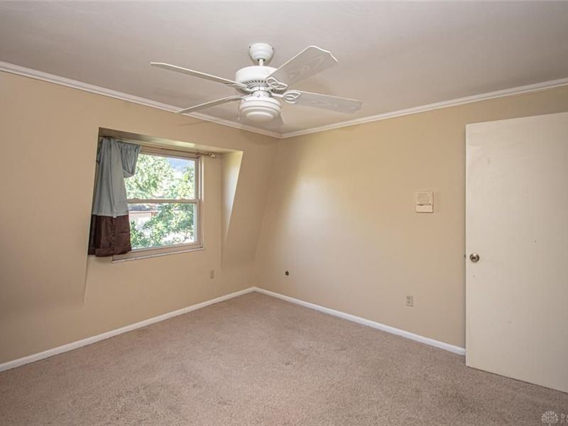 1200 Heathshire Drive, Centerville, OH 45459 Photo 32
