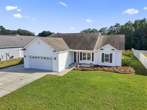 223 Dempsey Dr. , Loris, SC 29569