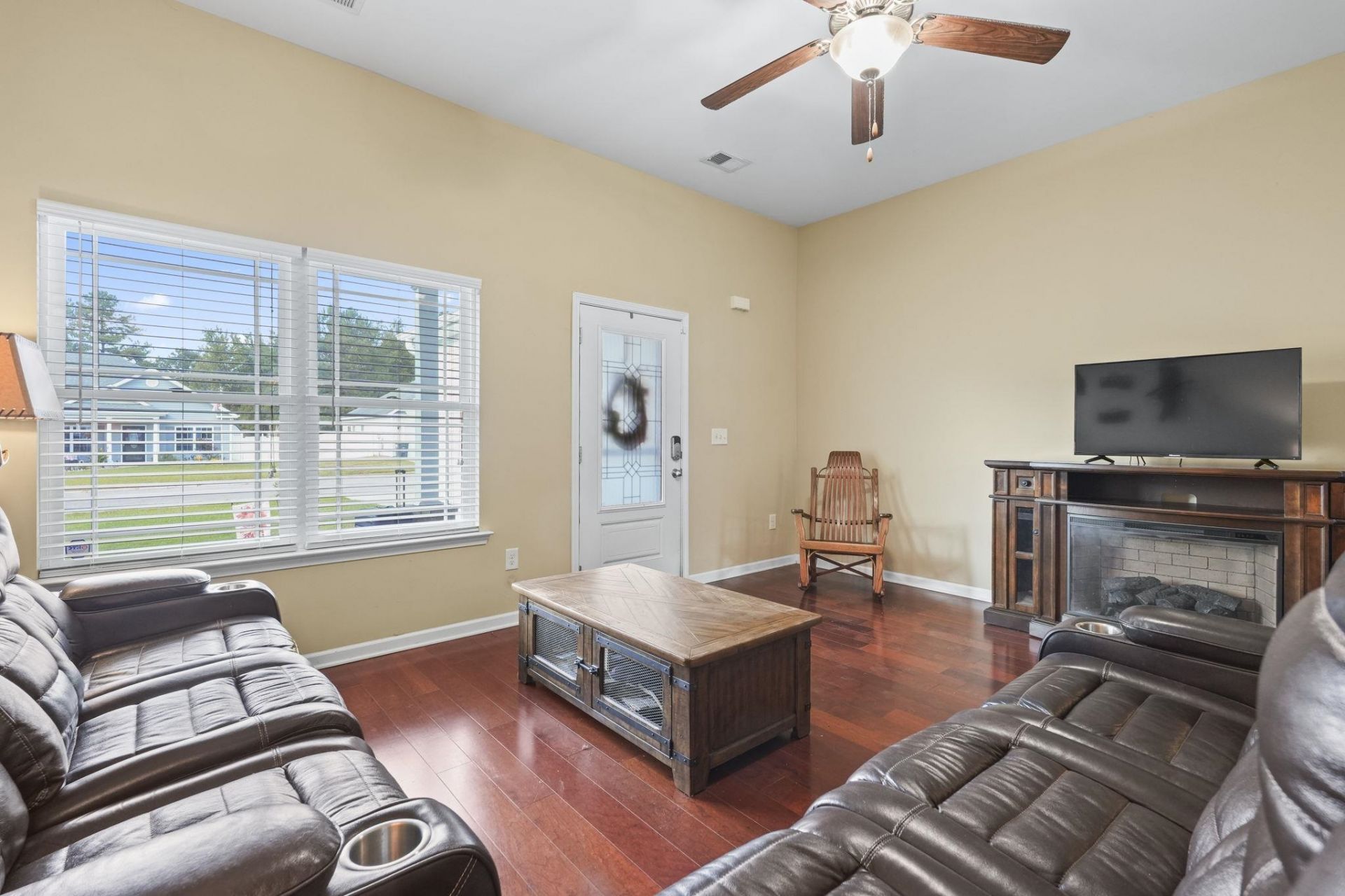 223 Dempsey Dr.  Photo 10