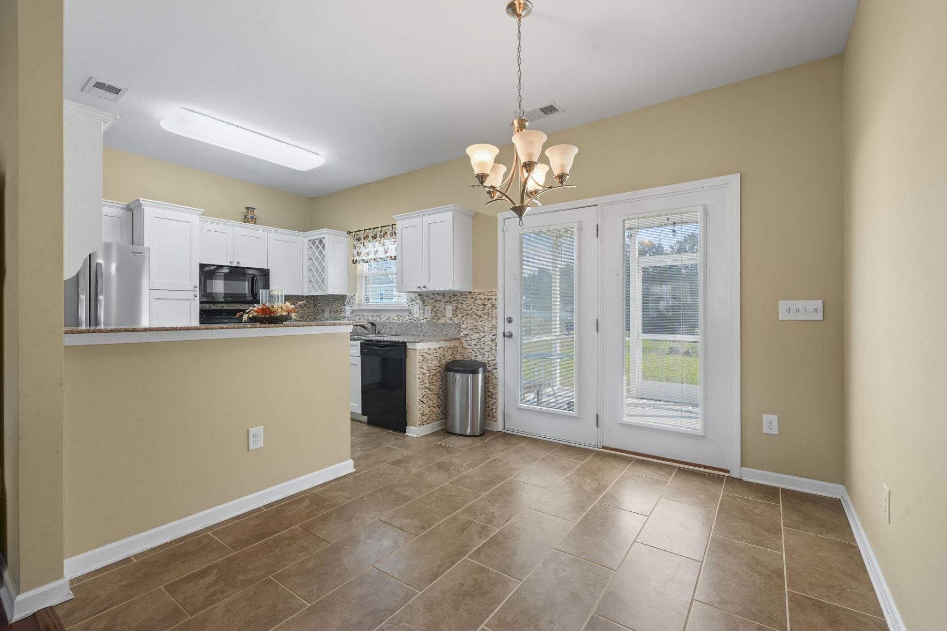 223 Dempsey Dr.  Photo 8