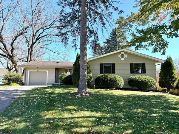 1211 Archibald Court , Northfield, MN 55057