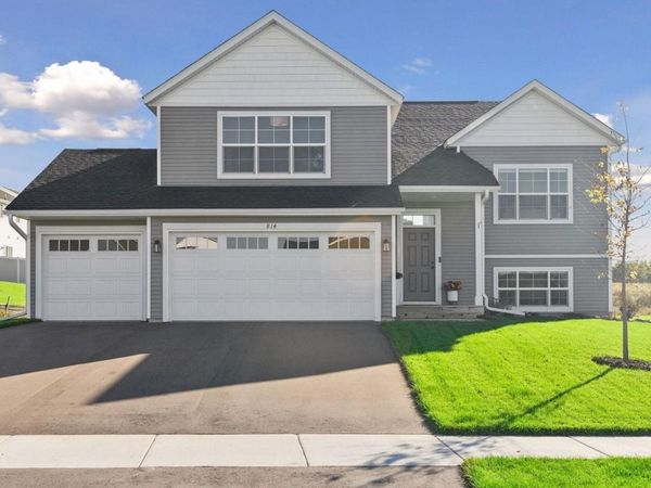 814 Fox River Road, Somerset, WI 54025