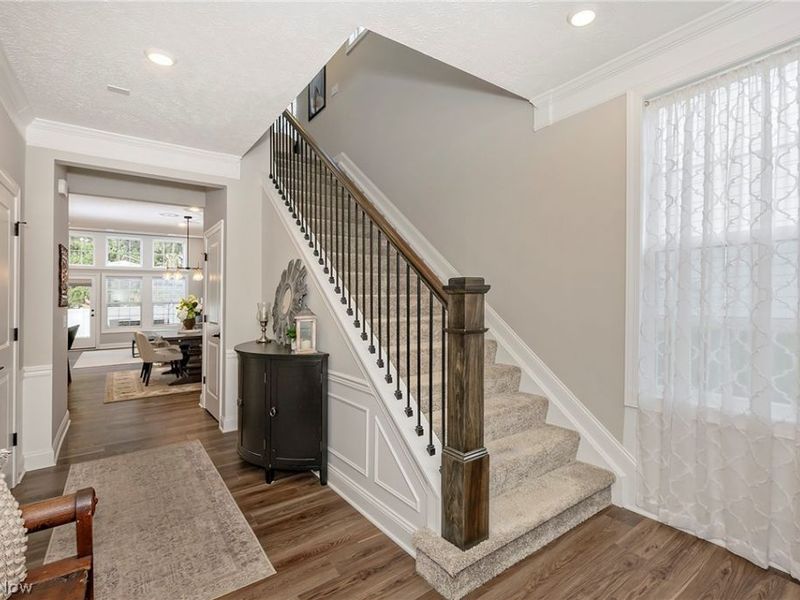 118 Lake Balaton Drive, Orange, OH 44128 Photo 2