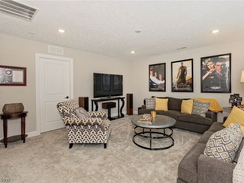118 Lake Balaton Drive, Orange, OH 44128 Photo 21