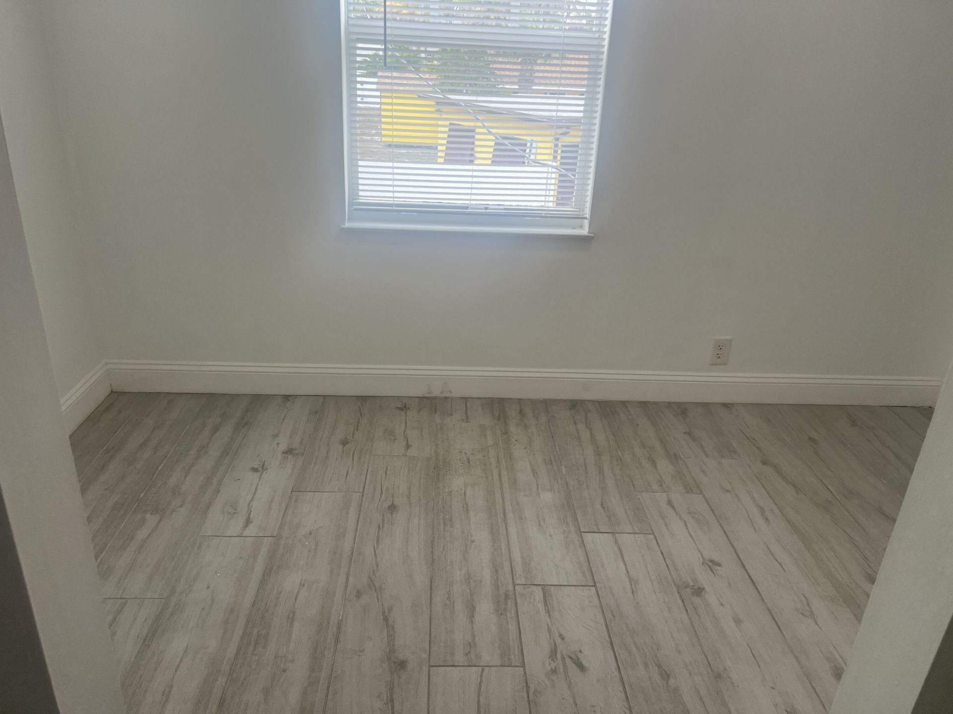407 S Lakeside Drive, Unit F, Lake Worth Beach, FL 33460 Photo