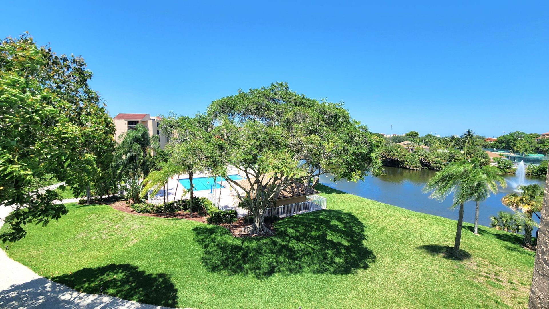 2455 Lindell Boulevard, Unit 3402, Delray Beach, FL 33444 Photo