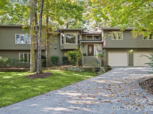 16 Woodvine Lane, Clover, SC 29710
