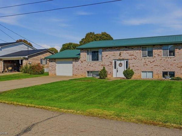 128 Brant Drive , Marietta, OH 45750