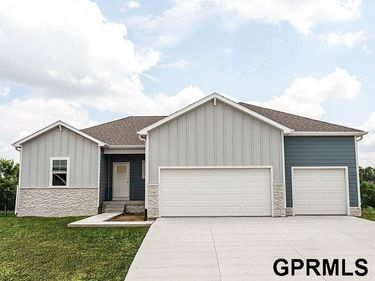 12264 S 207TH Street, Gretna, NE 68028
