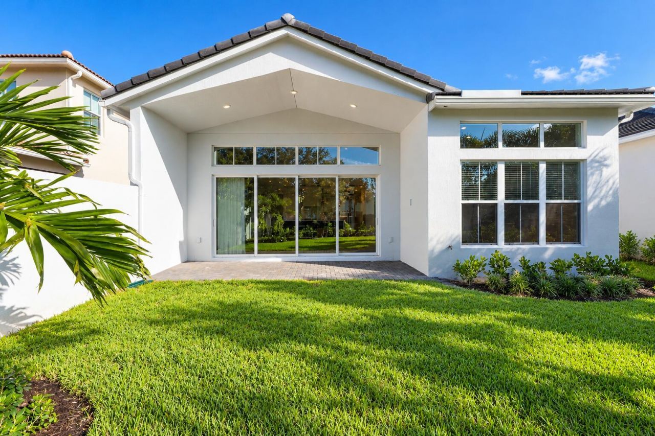 146 Parkside Way, Royal Palm Beach, FL 33414 Photo