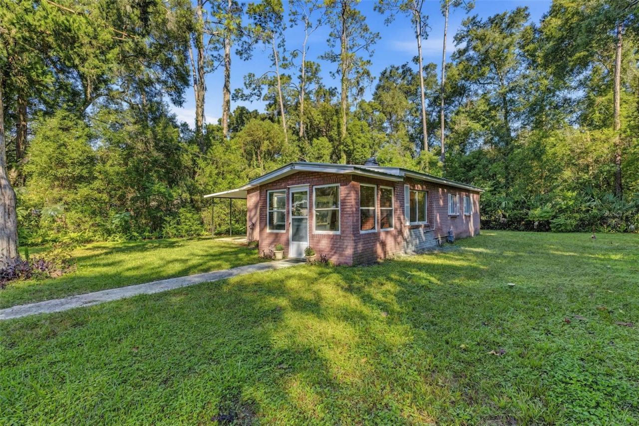 424 SE 1st Place , Williston, FL 32696 Photo