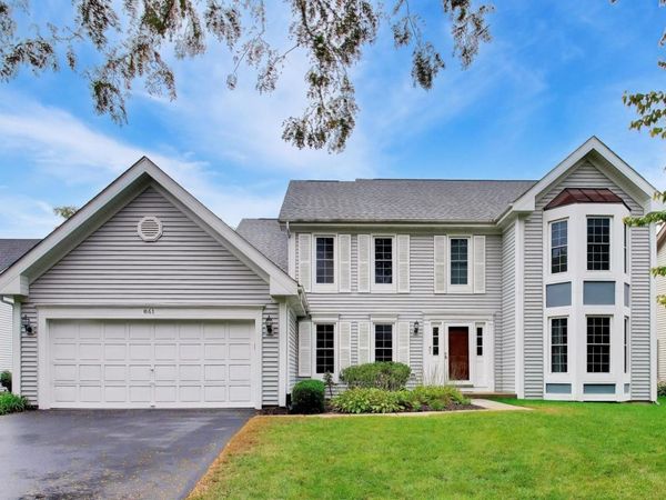 861 W Dorset Avenue , Palatine, IL 60067