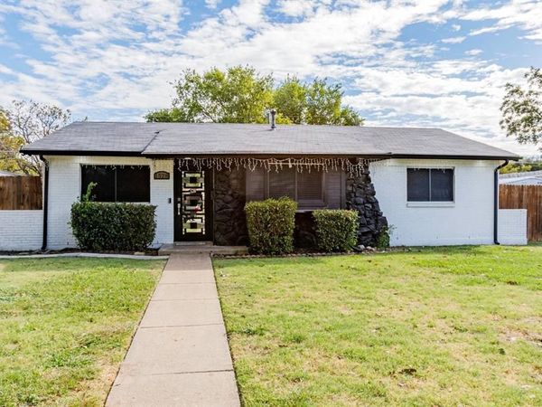1528 Debbie Drive, Plano, TX 75074