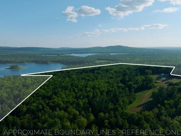 395 Lee Road , Lincoln, ME 04457