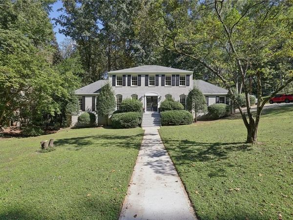 1020 Winding Creek Trail , Sandy Springs, GA 30328